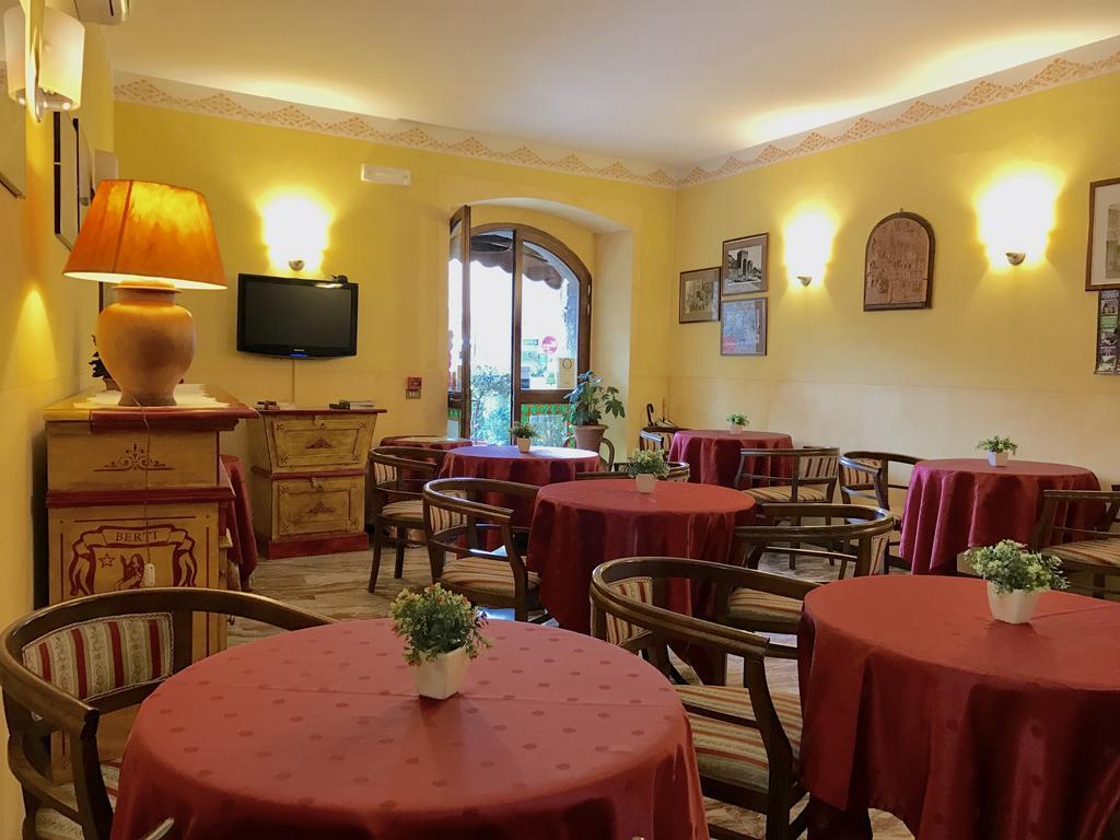 Hotel Berti Assisi Exterior photo