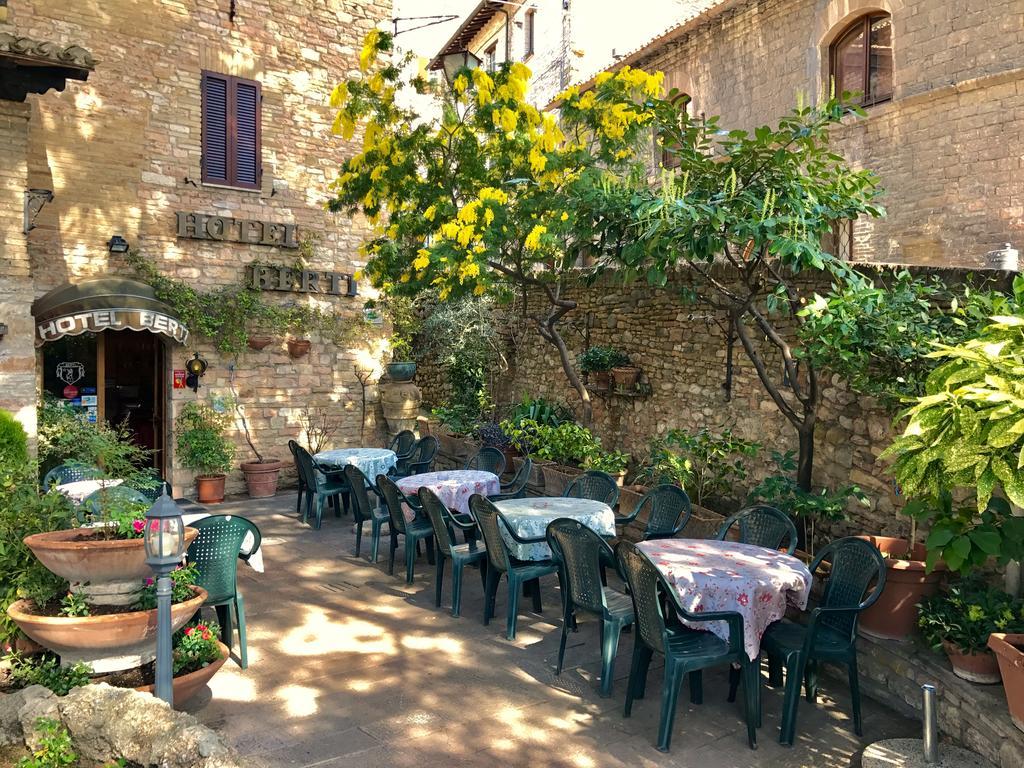 Hotel Berti Assisi Exterior photo