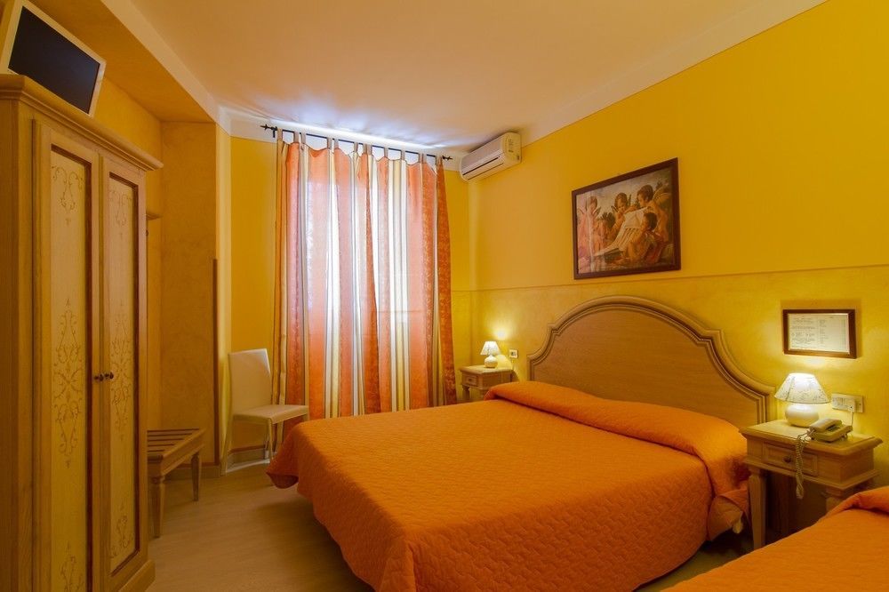Hotel Berti Assisi Exterior photo