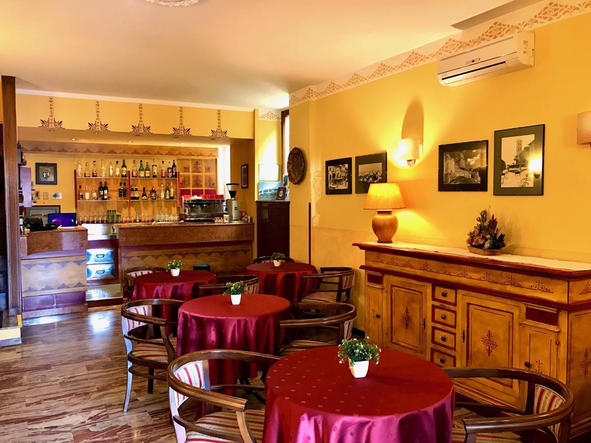 Hotel Berti Assisi Exterior photo