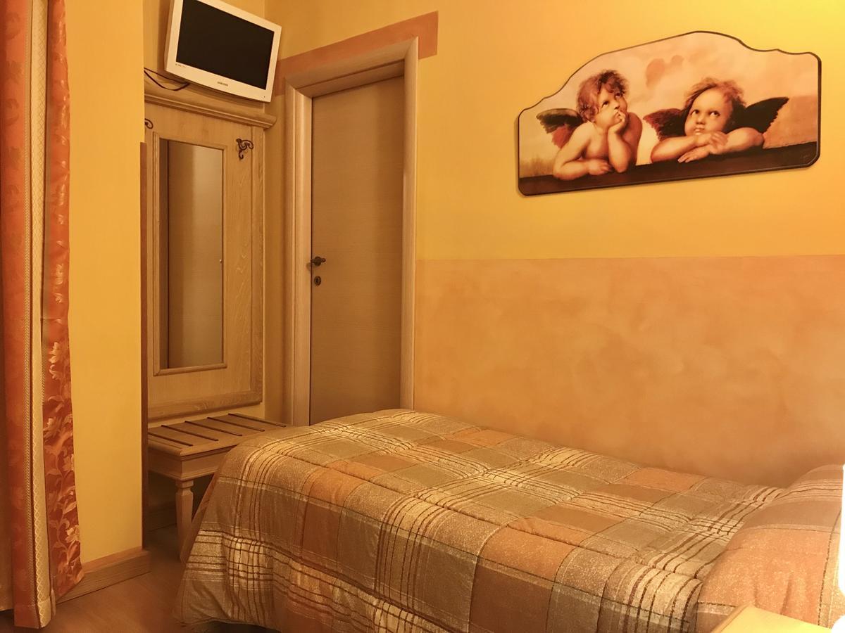 Hotel Berti Assisi Exterior photo
