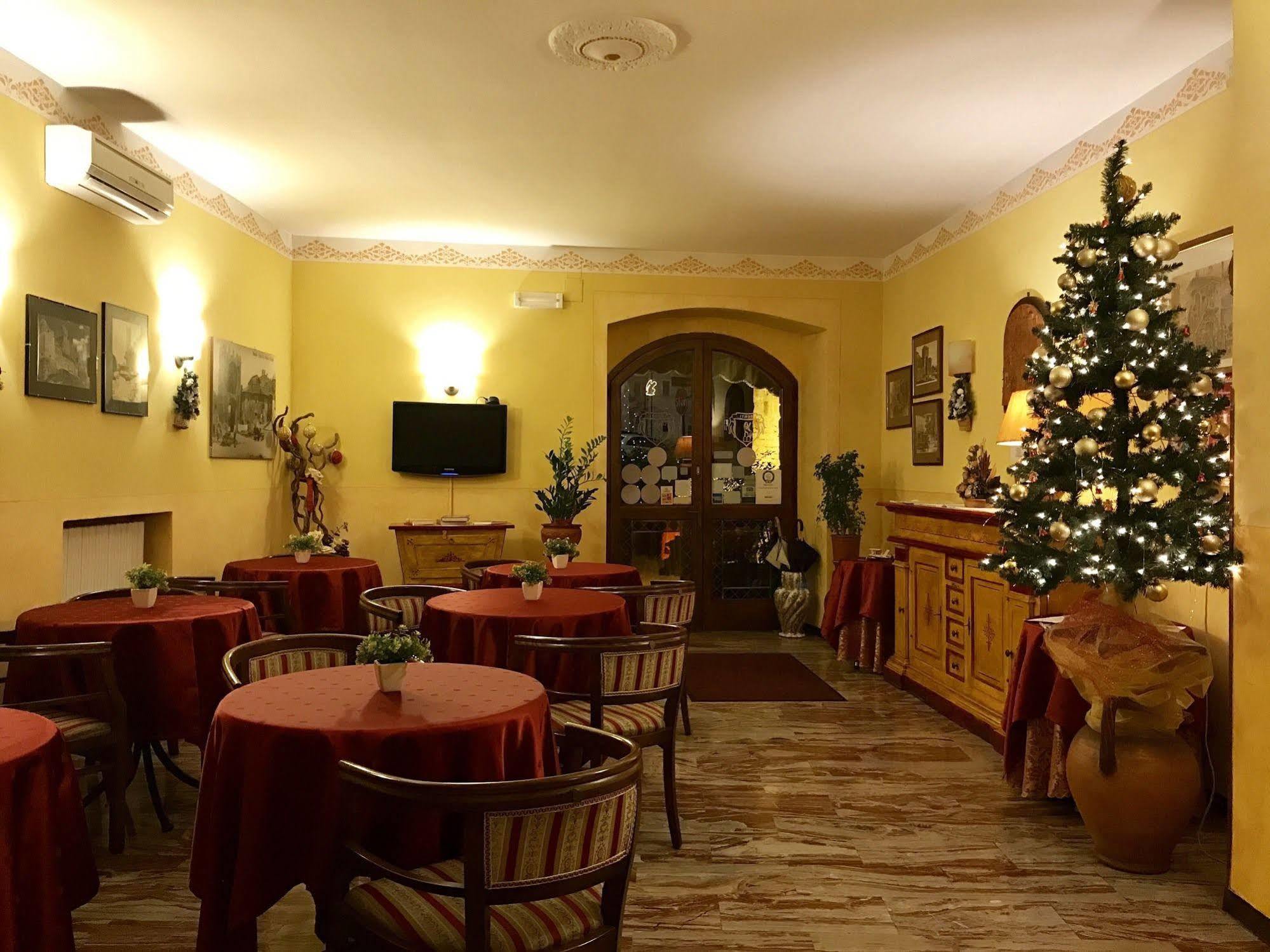 Hotel Berti Assisi Exterior photo
