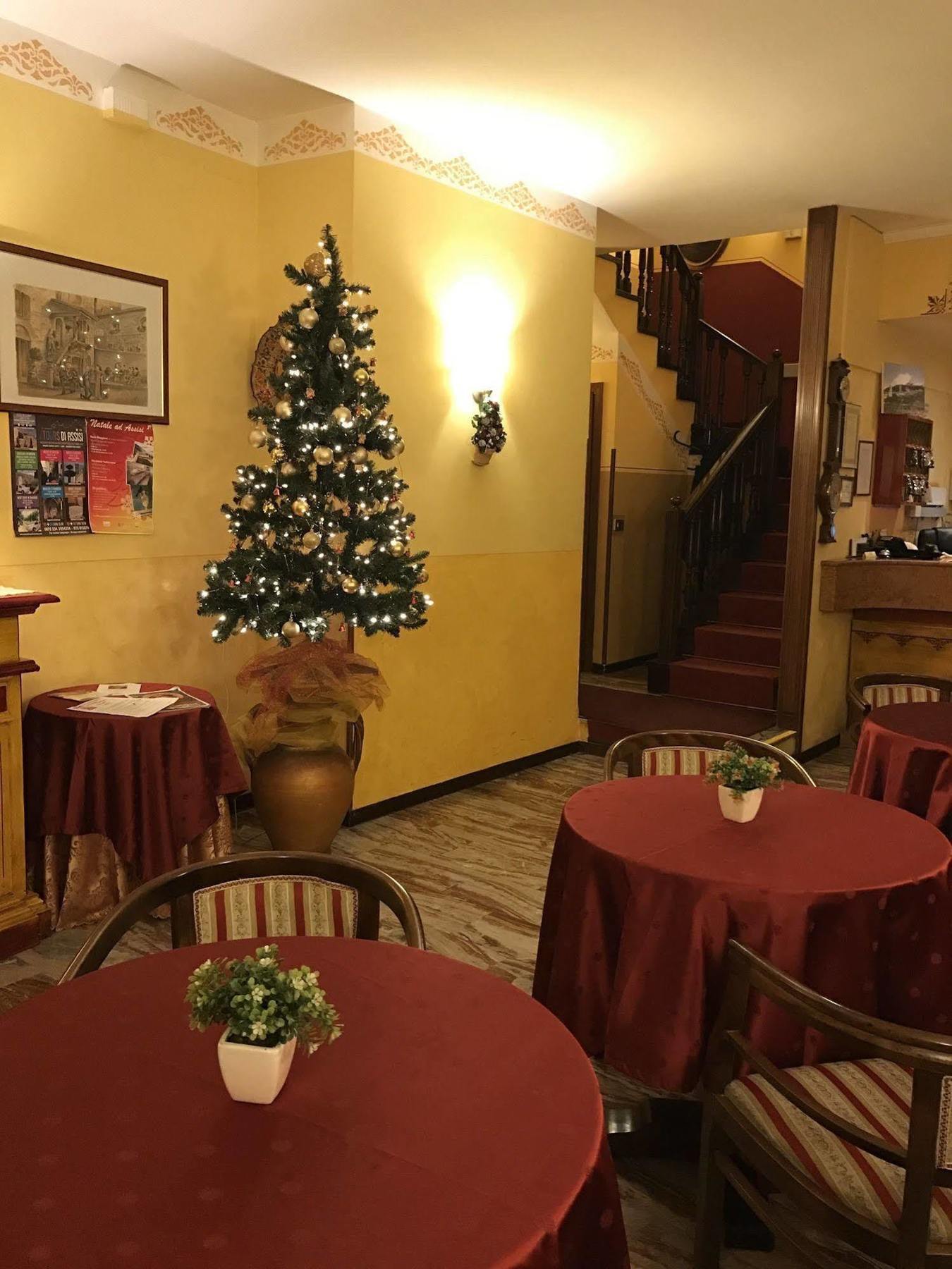 Hotel Berti Assisi Exterior photo